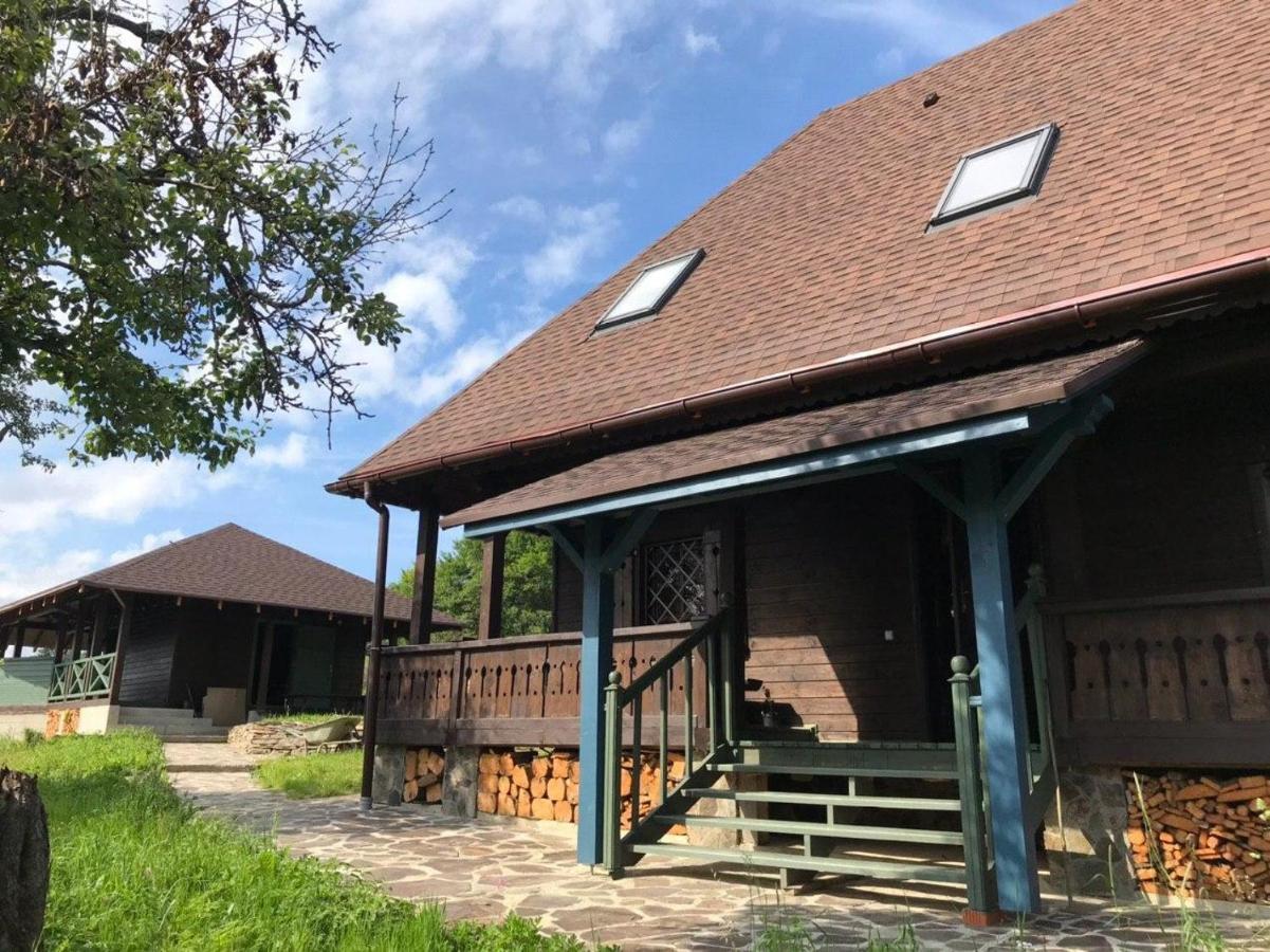 Садиба Остра Shcherbovets Exterior foto